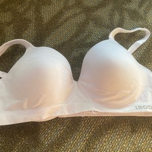 38C IZOD Bra